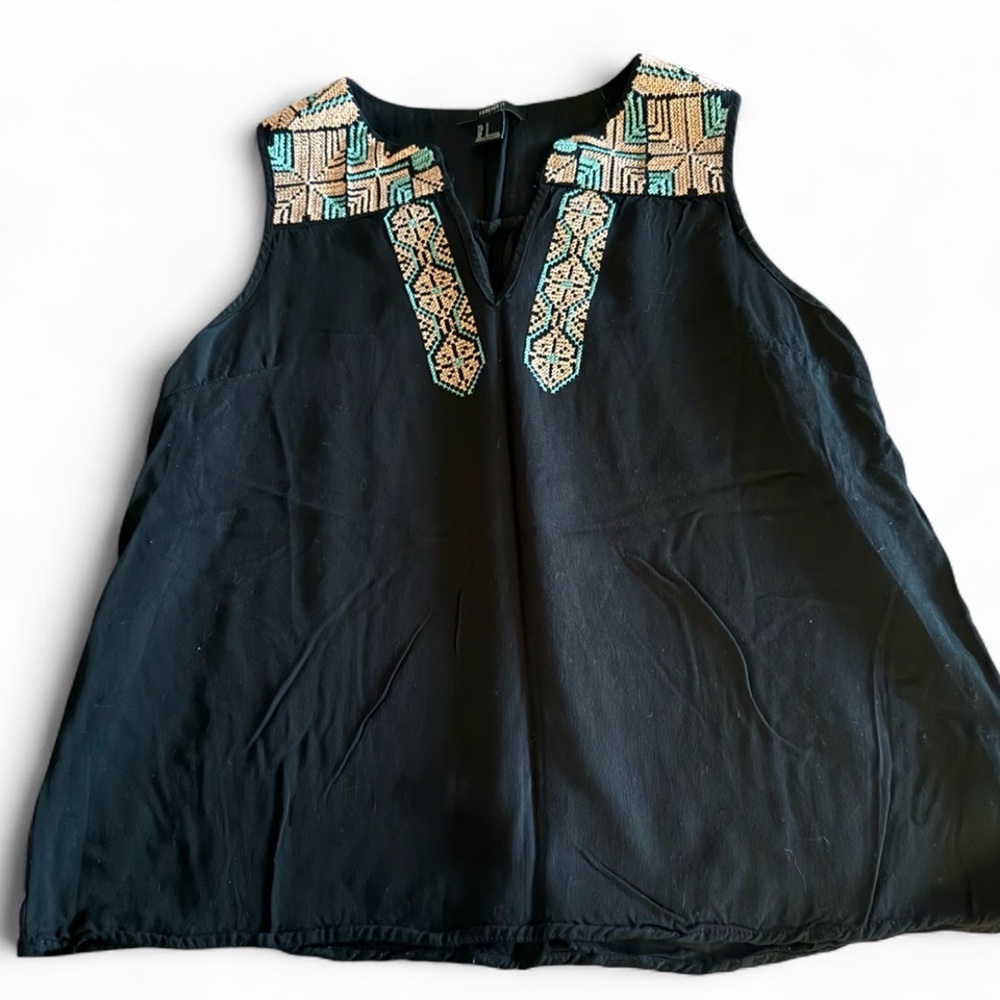 Forever 21 Black Native Embroidered Pattern Wide Strap Tank Top Size Small